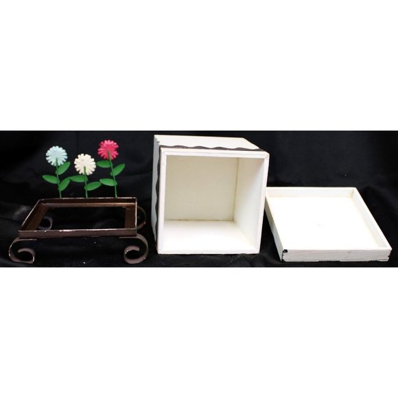 Southern Living Home Secret Garden Box Wooden Metal Distressed Farmhouse Flowers - Picture 8 of 11